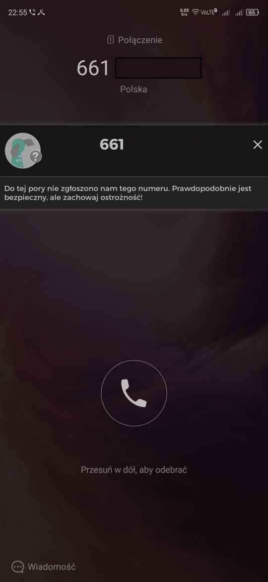informacja o blokowanym polaczeniu na ekranie blokady